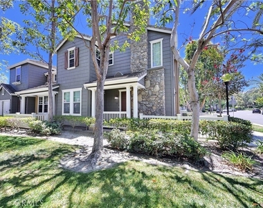 15 Elmhurst - Photo Thumbnail 2
