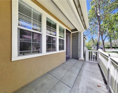 15 Elmhurst - Photo Thumbnail 40