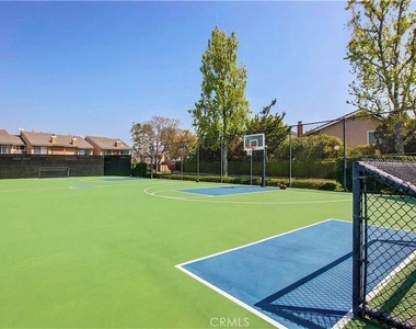 2454 Chinook Drive - Photo Thumbnail 12