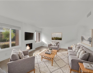 2454 Chinook Drive - Photo Thumbnail 2