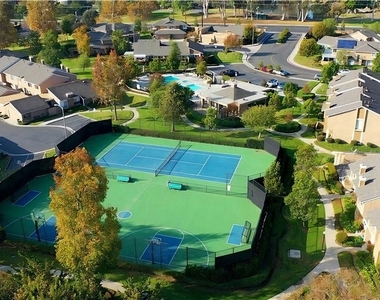 2454 Chinook Drive - Photo Thumbnail 14