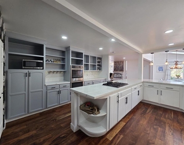 1165 Midway Dr - Photo Thumbnail 6