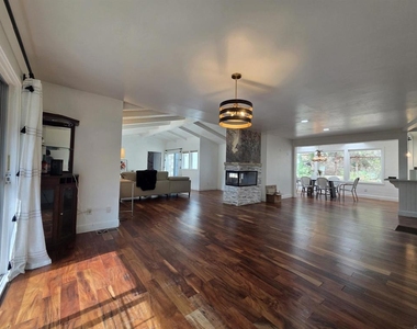 1165 Midway Dr - Photo Thumbnail 5