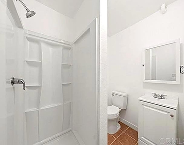 2040 Earl Street - Photo Thumbnail 21