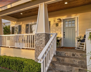 4620 Narragansett Avenue - Photo Thumbnail 6