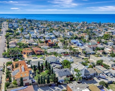 4620 Narragansett Avenue - Photo Thumbnail 20