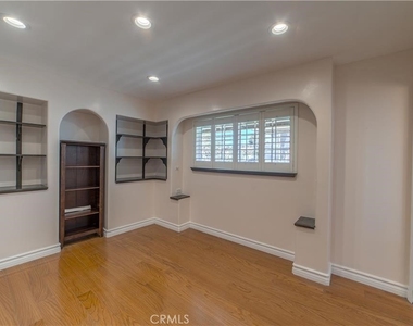 354 Woodland Avenue - Photo Thumbnail 3