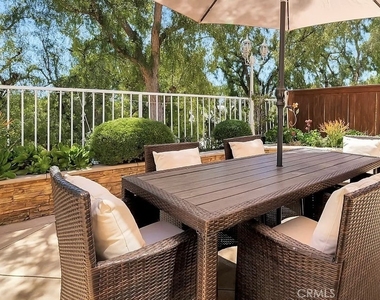 34 Santa Monica - Photo Thumbnail 23