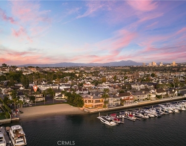 2411 Bayshore - Photo Thumbnail 25