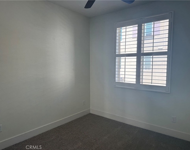 1758 Fairlead Avenue - Photo Thumbnail 13
