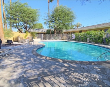 807 E Cottonwood Road - Photo Thumbnail 5