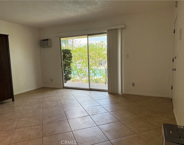 807 E Cottonwood Road - Photo Thumbnail 1