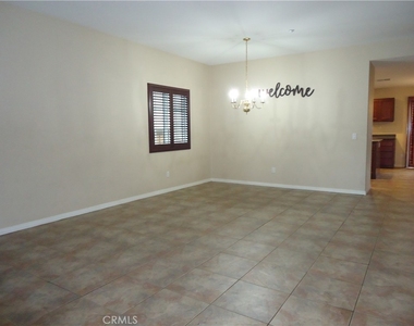 1093 Tangerine Drive - Photo Thumbnail 1