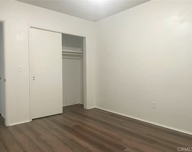 12716 4th Street - Photo Thumbnail 14