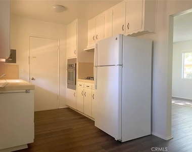 12716 4th Street - Photo Thumbnail 9