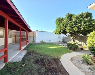 828 N Pass - Photo Thumbnail 49