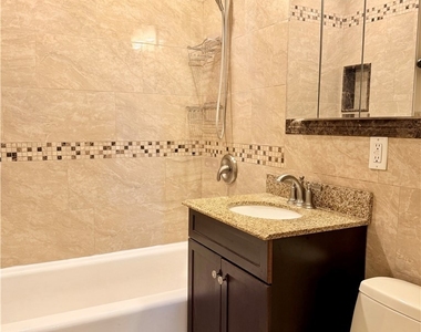 828 N Pass - Photo Thumbnail 10