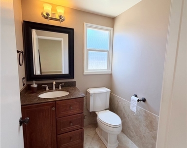 828 N Pass - Photo Thumbnail 6