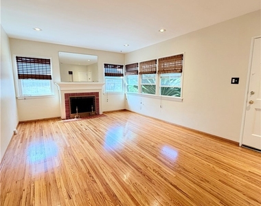 828 N Pass - Photo Thumbnail 22