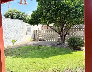 828 N Pass - Photo Thumbnail 41