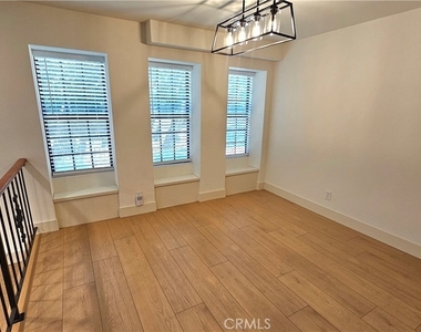 121 N Muscatel Avenue - Photo Thumbnail 5