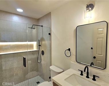 121 N Muscatel Avenue - Photo Thumbnail 22