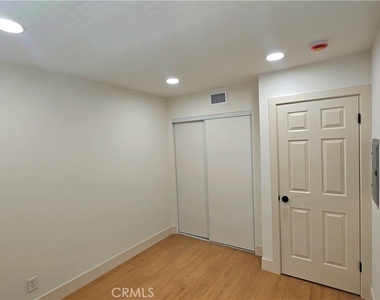 121 N Muscatel Avenue - Photo Thumbnail 29