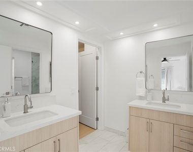 68135 Tachevah Drive - Photo Thumbnail 16
