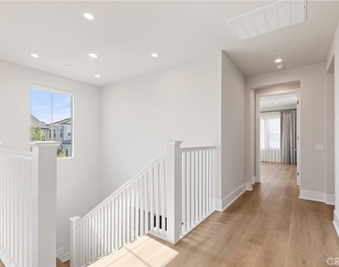 207 Alora - Photo Thumbnail 34