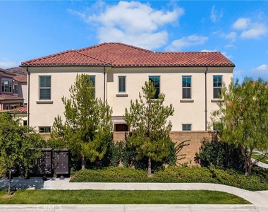 207 Alora - Photo Thumbnail 3