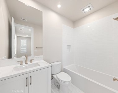207 Alora - Photo Thumbnail 45