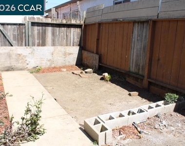 2224 Ohio Ave - Photo Thumbnail 21