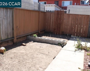 2224 Ohio Ave - Photo Thumbnail 22