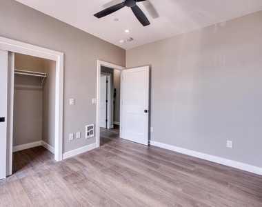 4202 Telegraph Ave - Photo Thumbnail 16