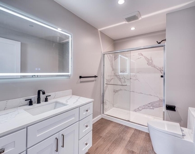 4202 Telegraph Ave - Photo Thumbnail 11