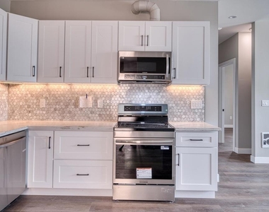 4202 Telegraph Ave - Photo Thumbnail 8