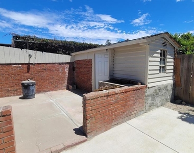 2124 12th Ave - Photo Thumbnail 21
