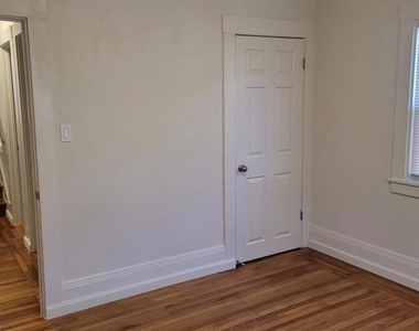 2124 12th Ave - Photo Thumbnail 13