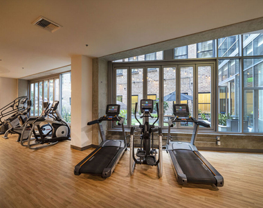 727 W 7th Street - Photo Thumbnail 16