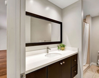 1260 S Beverly Glen Boulevard - Photo Thumbnail 27