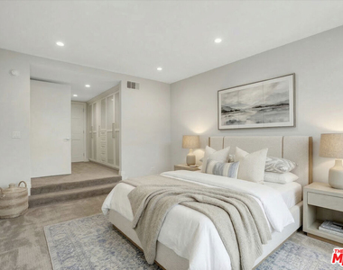 1260 S Beverly Glen Boulevard - Photo Thumbnail 15