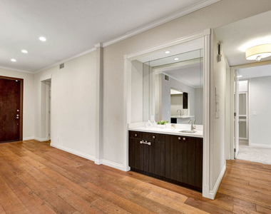 1260 S Beverly Glen Boulevard - Photo Thumbnail 29