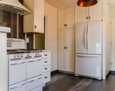 2735 Clyde Avenue - Photo Thumbnail 14