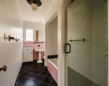 2735 Clyde Avenue - Photo Thumbnail 19