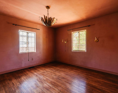 2735 Clyde Avenue - Photo Thumbnail 25