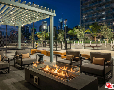 230 W Olympic Boulevard - Photo Thumbnail 59