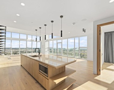230 W Olympic Boulevard - Photo Thumbnail 19