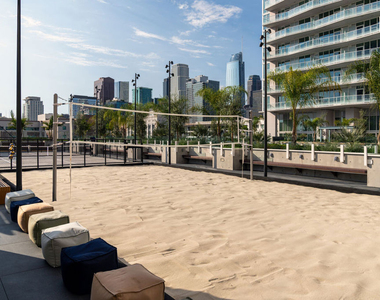 230 W Olympic Boulevard - Photo Thumbnail 56