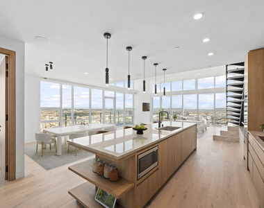 230 W Olympic Boulevard - Photo Thumbnail 6
