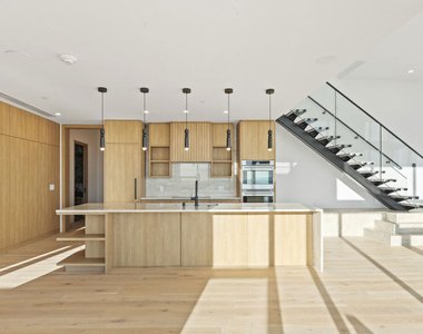 230 W Olympic Boulevard - Photo Thumbnail 18